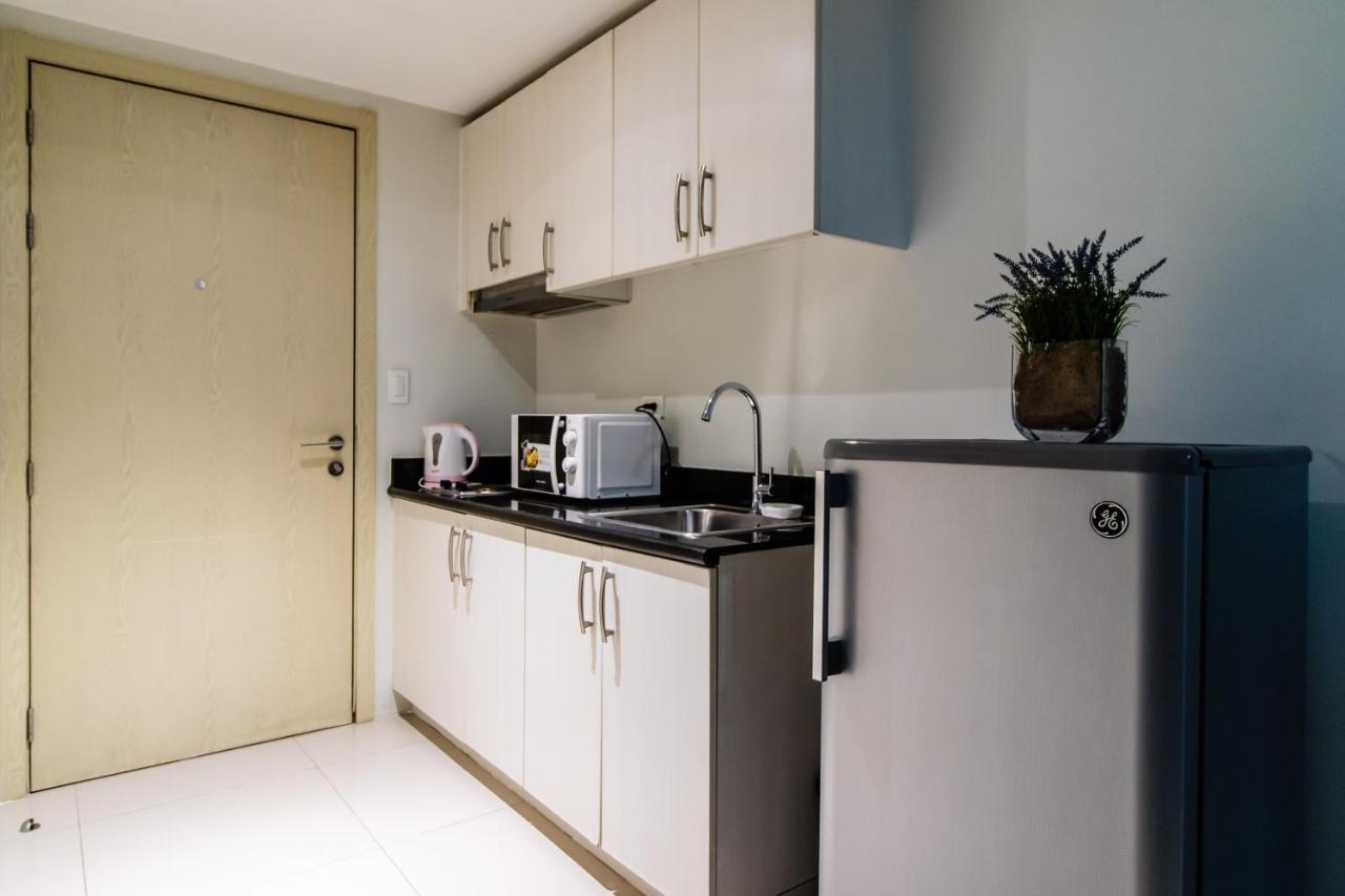 Condotel @Jazz Residences Manila Exterior photo